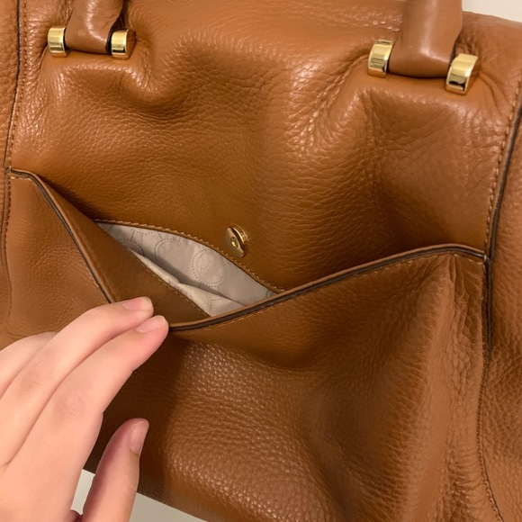 Michael Kors Cognac leather handbag - Picture 5 of 6